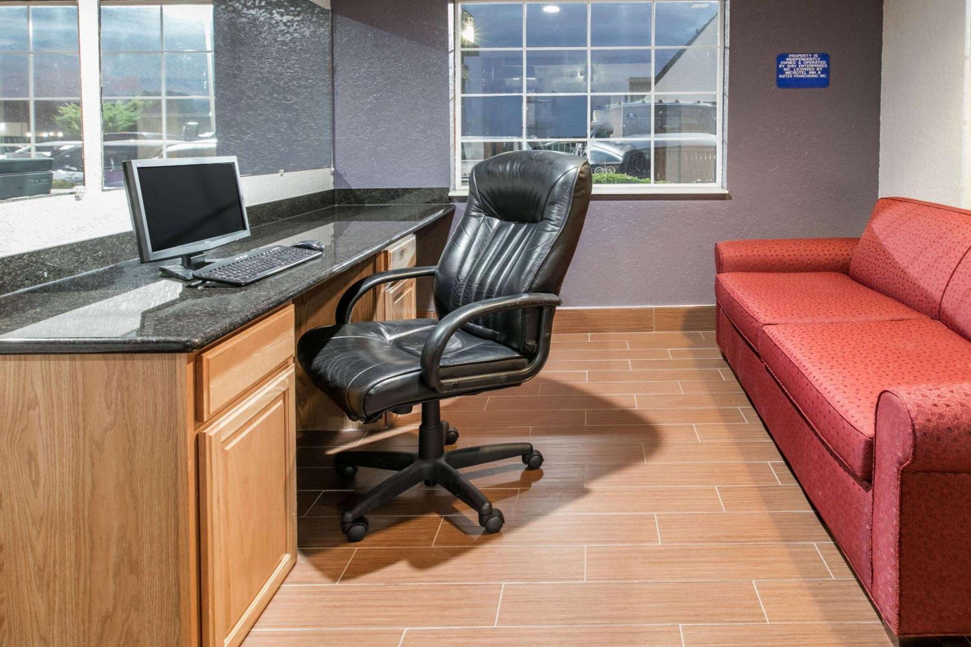 Hotel Microtel & By Wyndham Oklahoma City Airport Bethany