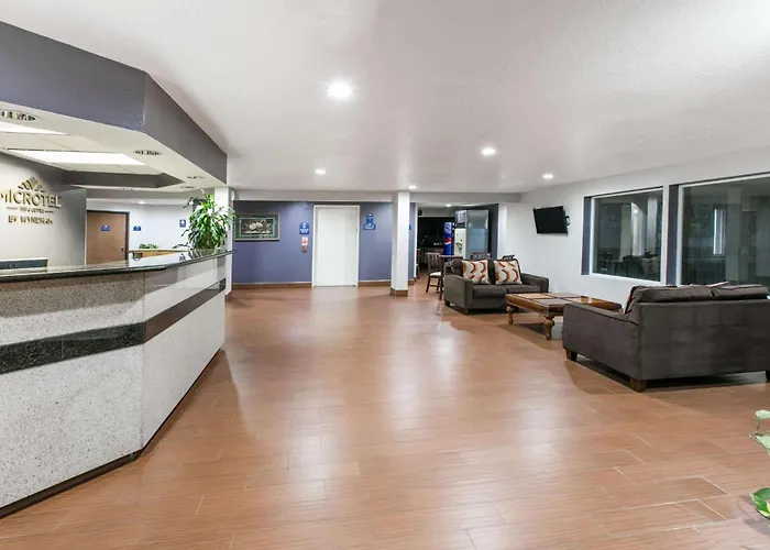 Microtel Inn & Suites By Wyndham Oklahoma City Airport