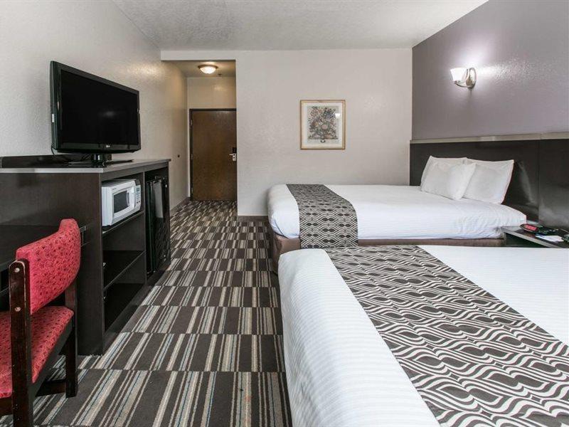 Hotel Microtel & By Wyndham Oklahoma Airport