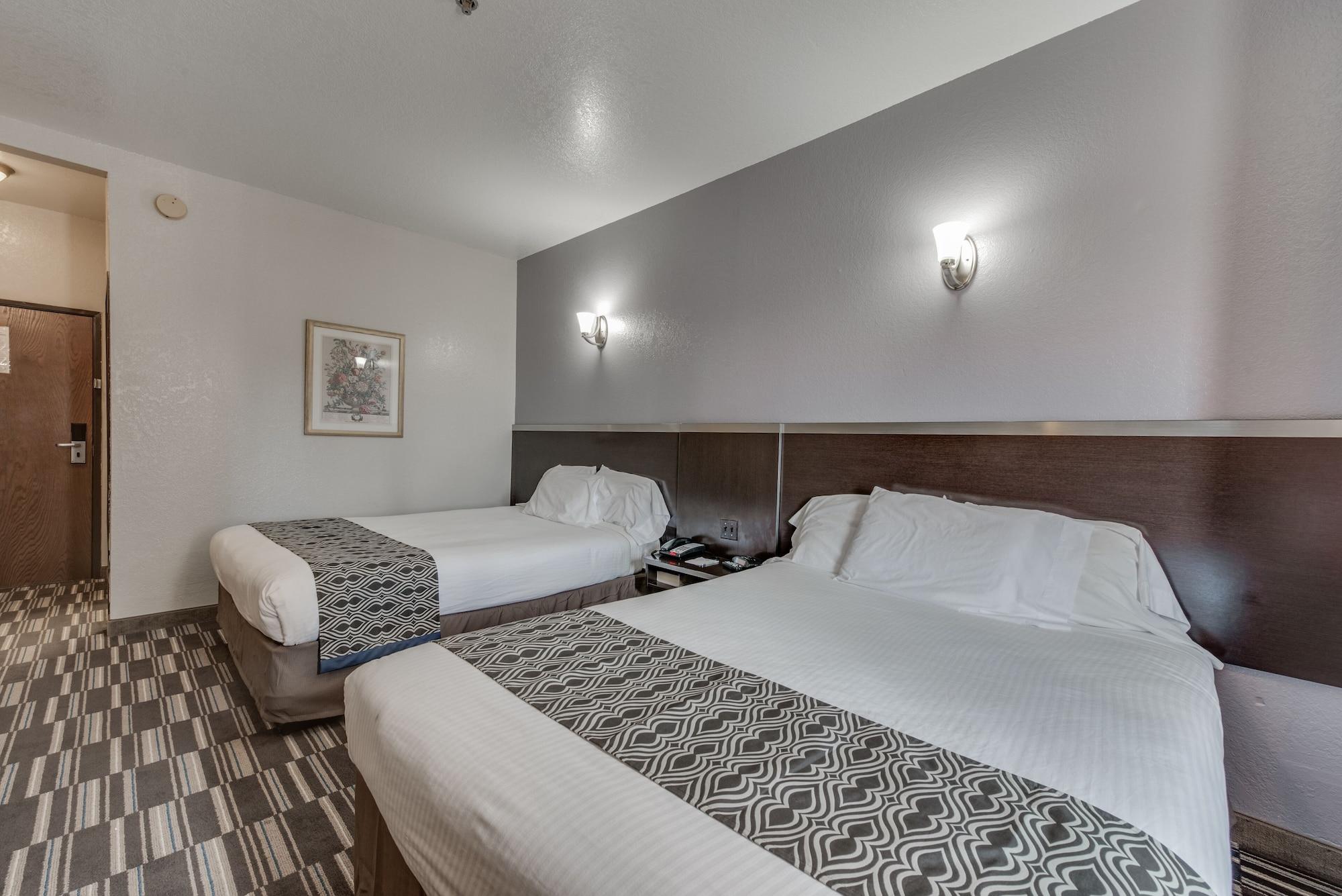 Hotel Microtel & By Wyndham Oklahoma Airport 2*