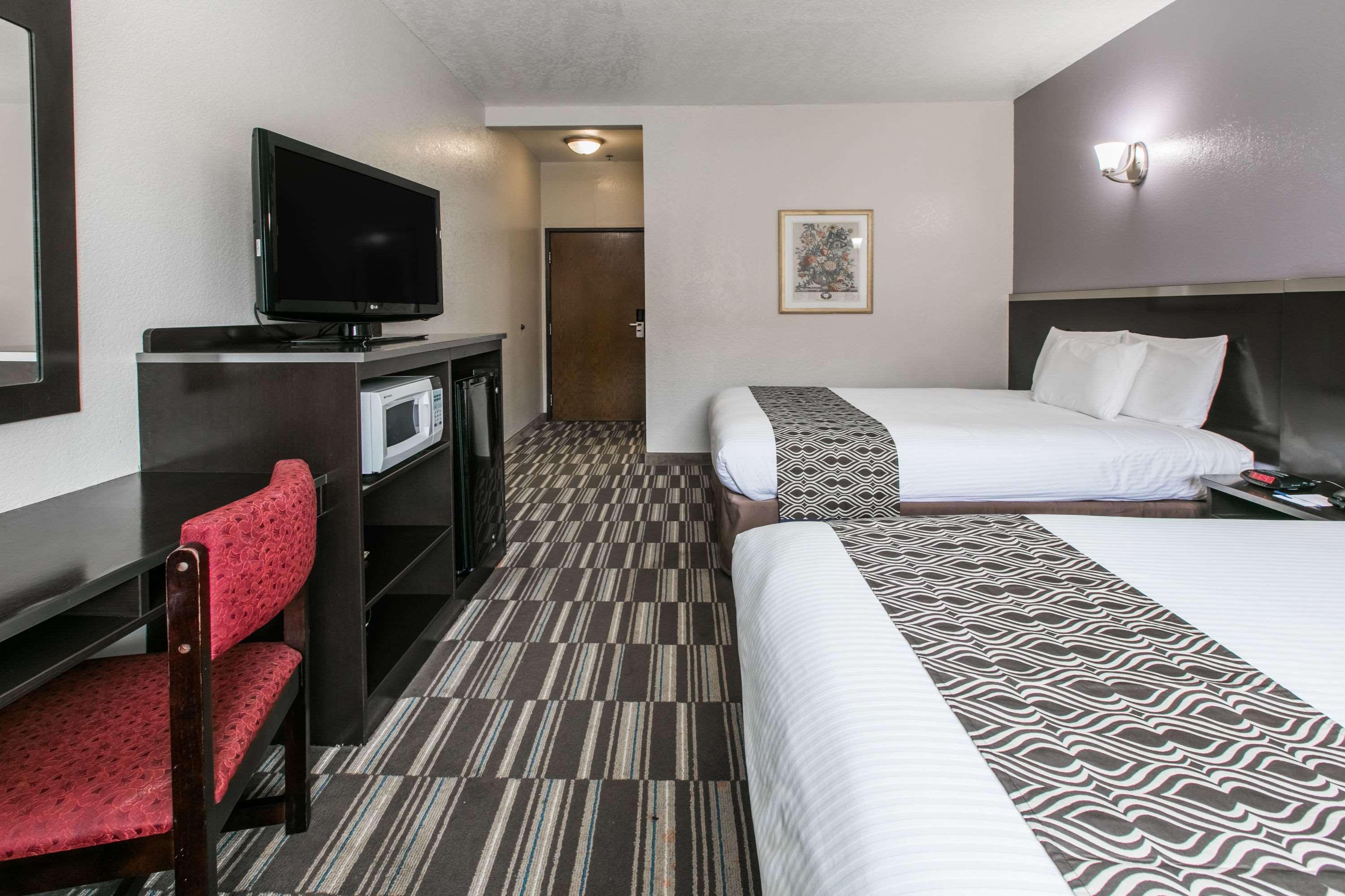 Microtel & By Wyndham Oklahoma Airport Hotel Bethany