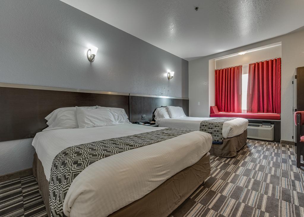 Microtel & By Wyndham Oklahoma Airport