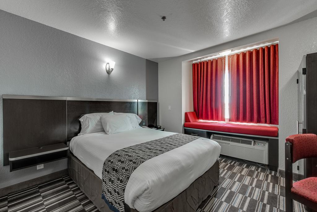Microtel & By Wyndham Oklahoma Airport