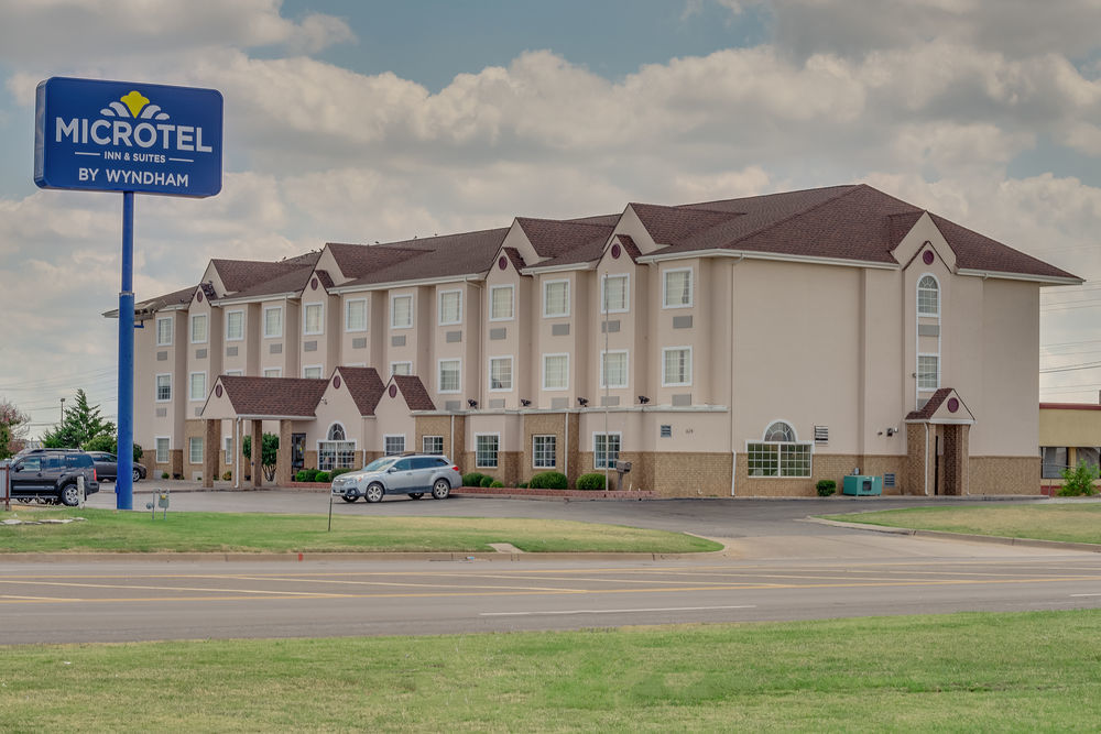 Microtel & By Wyndham Oklahoma Airport Hotel Bethany